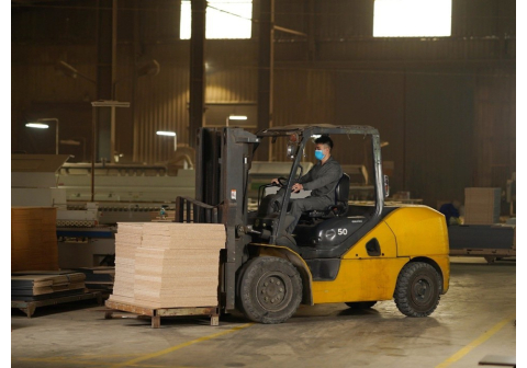 Cảnh báo người tiêu dùng về nội thất giá rẻ Trung Quốc                                